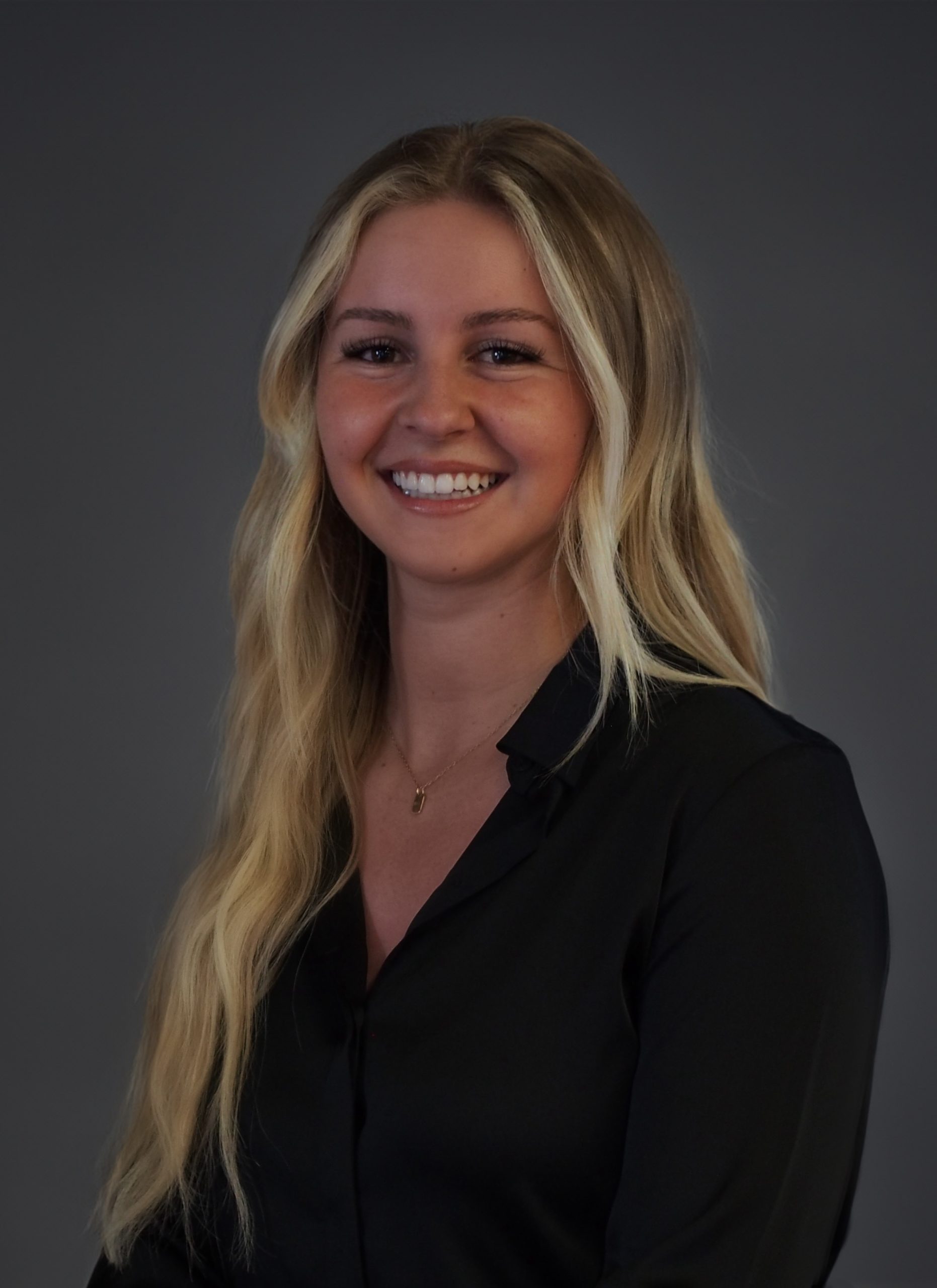 Riley Stonger-headshot old